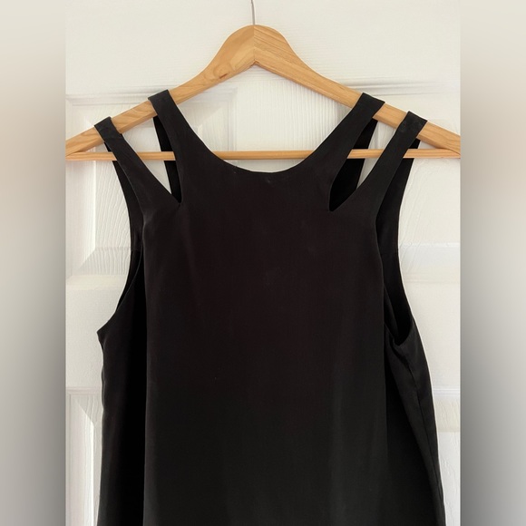 Jonathan Simhai Silk Top - Picture 3 of 6